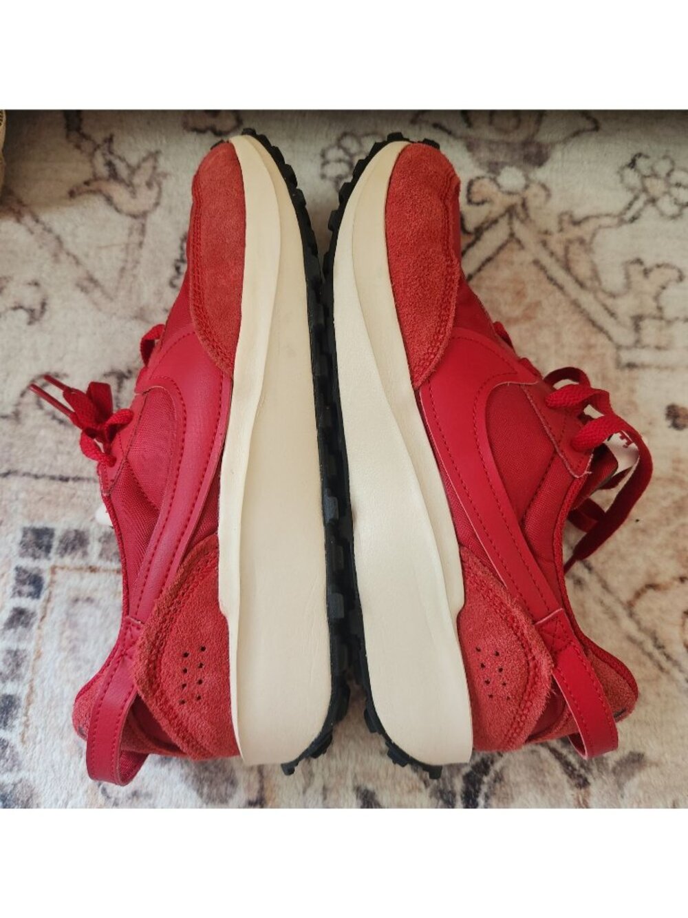 Nike Women's Sz. 7.5 Red Waffle Debut 'Gym Red' Sneakers - Picture 6 of 7